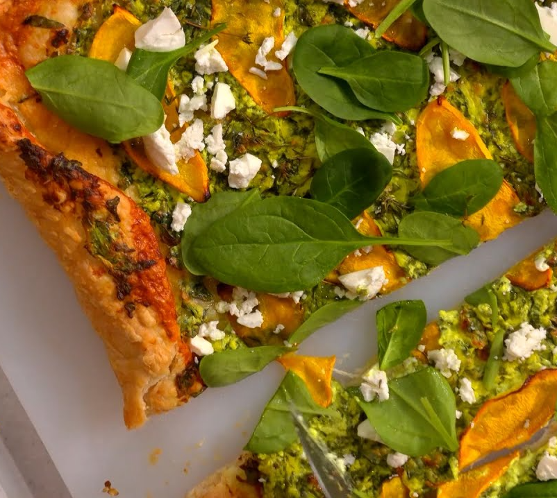 Рецепт піци з гарбузом – оригінальна страва, однаково сPizzaBoxчна і корисна 7 a pizza with spinach leaves and cheese